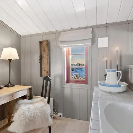Tatil Evi I Hojlandet Taet Pa Vandreomrader Og Skilojper Reinli